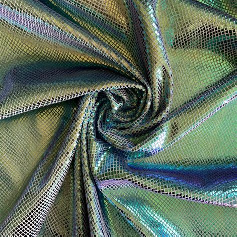 Solid Iridescent Creased Metallic Fabric 